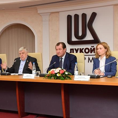 Депутаты Госдумы в Перми обсудили работу социальных предпринимателей