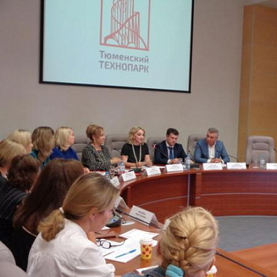 В Тюмени слушатели Школы социального предпринимательства защитили проекты
